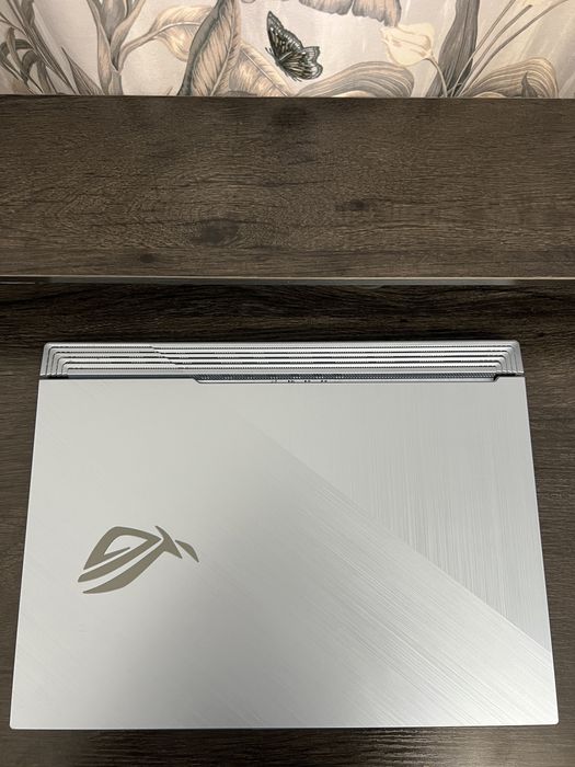 Laptop Asus Rog Strix G17