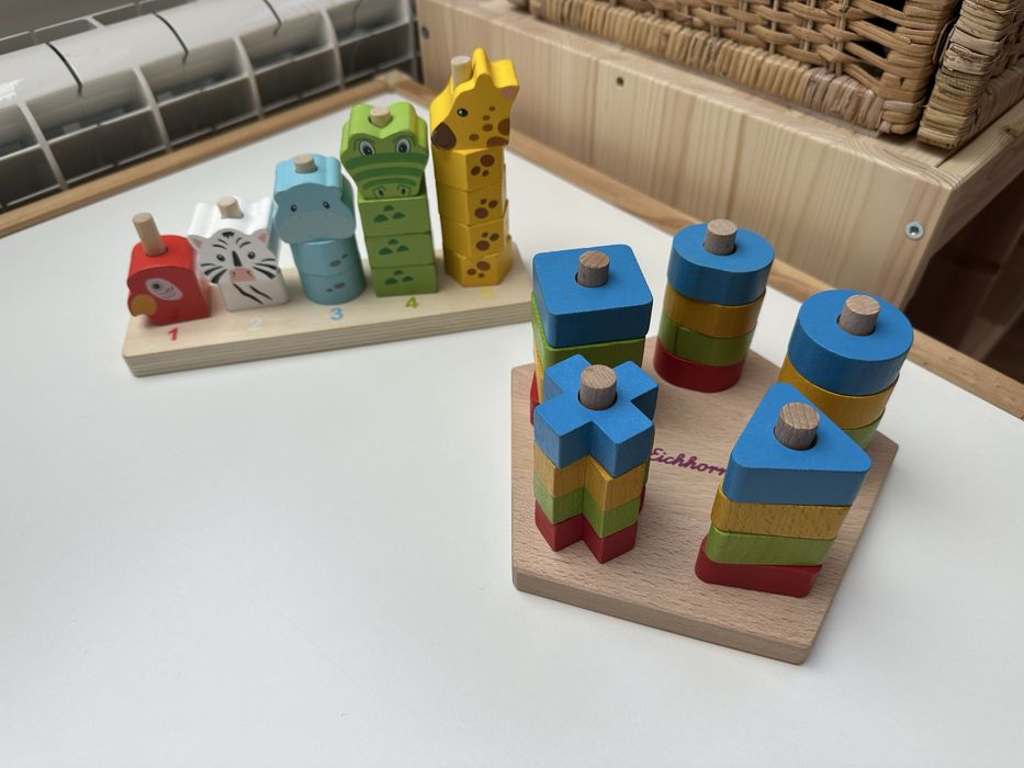 Сет от дървени образувателни играчки