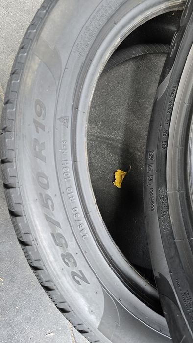 2 anvelope iarnă Pirelli 235/50/19