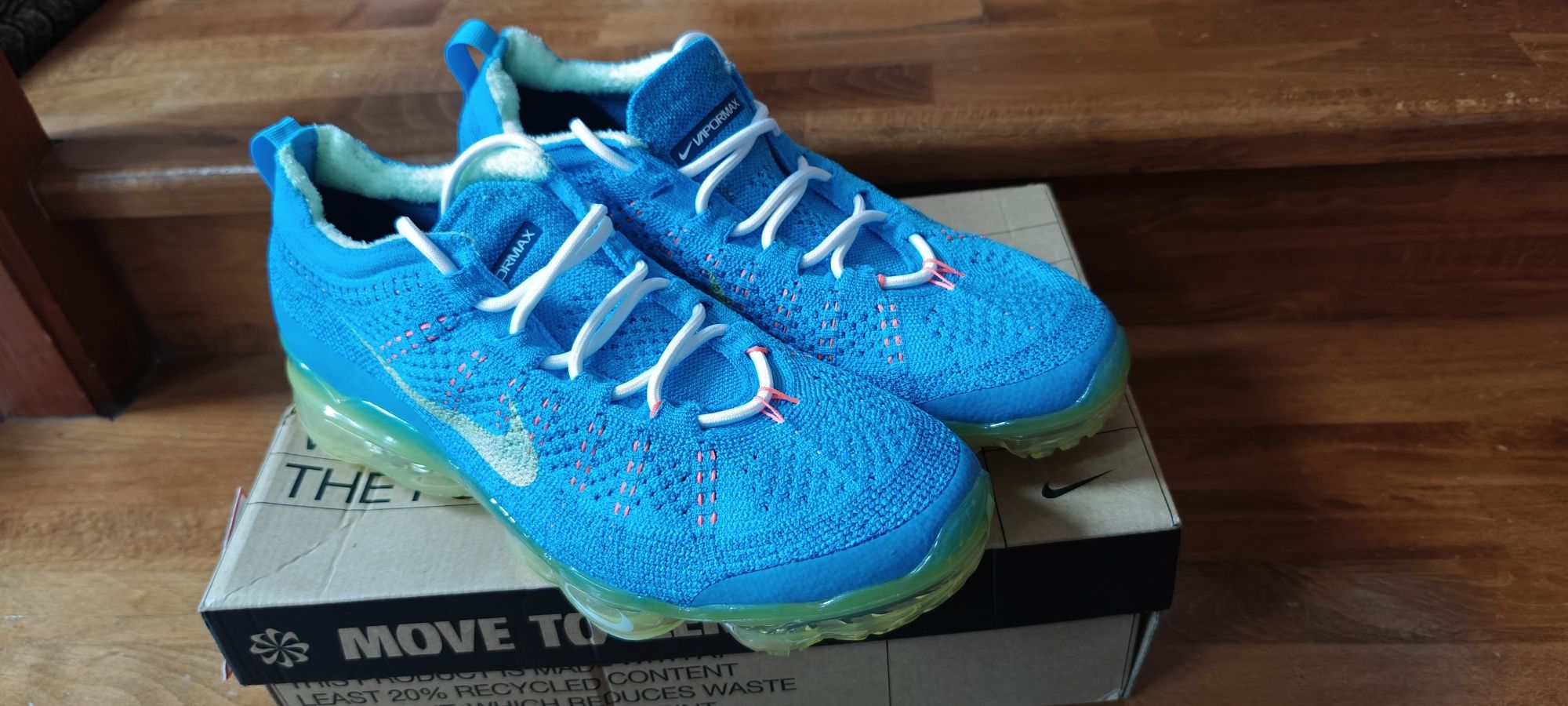 Vând Nike Vapormax 2023 Flyknit - Mărimea 42.5 - NOI, originali