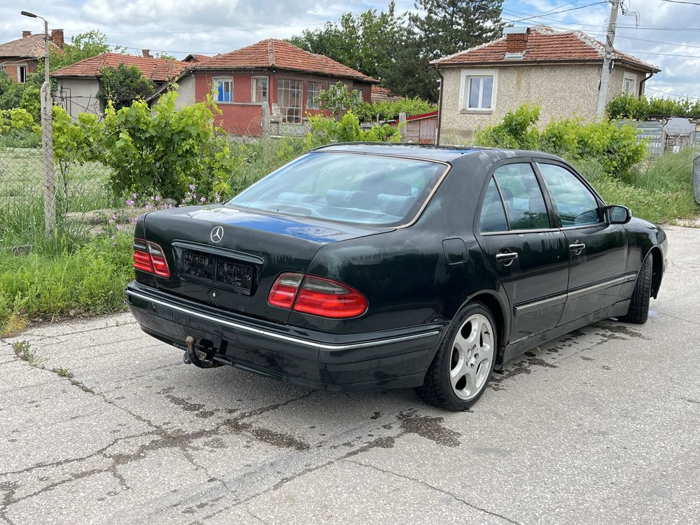 Мерцедес e270цди на части
