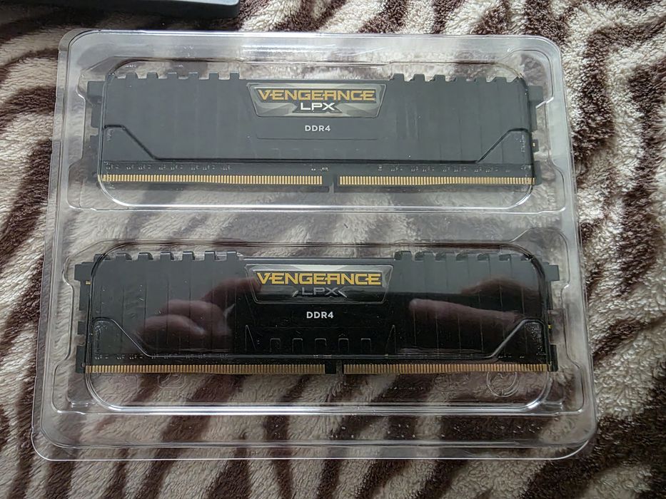 16GB 2х8GB DDR4 3200MT/s CL16 Corsair Vengeance Lpx
