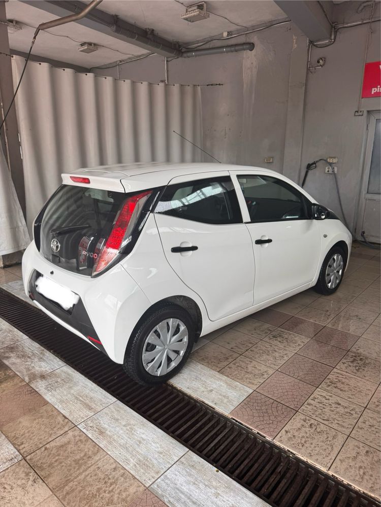 Totota Aygo 1.0 benzina
