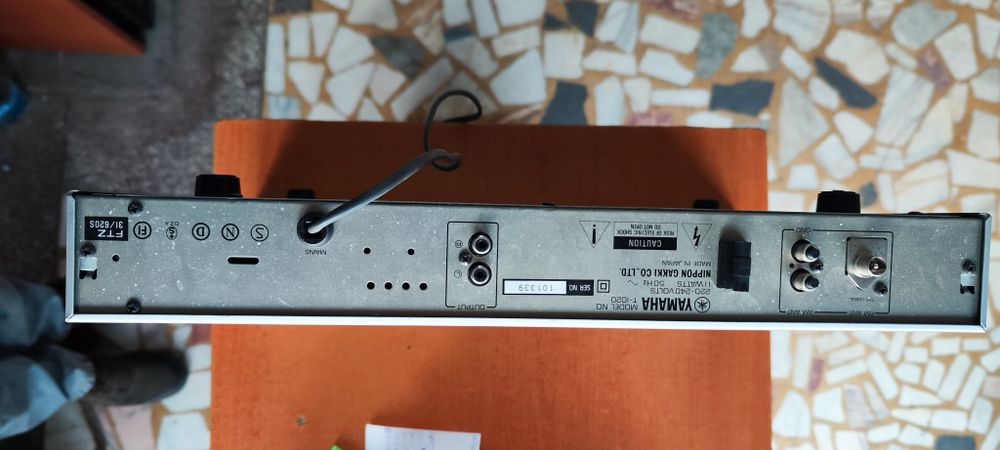 Yamaha T-1020 tuner