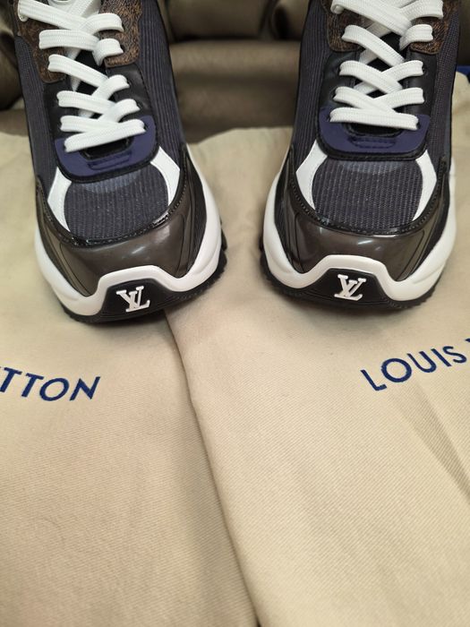 Маратонки Louis Vuitton налични