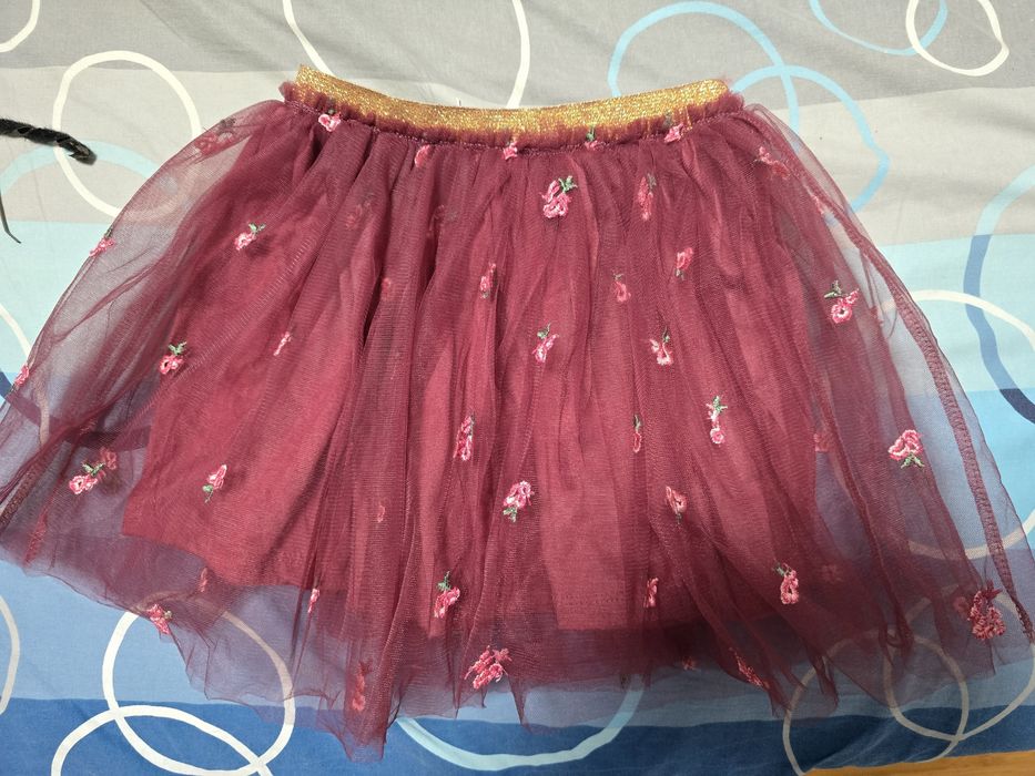 Fusta cu tulle 122-128 cm 6- 8 ani