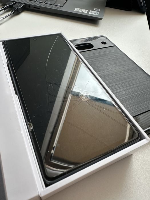 Vand Pixel 7a pentru piese