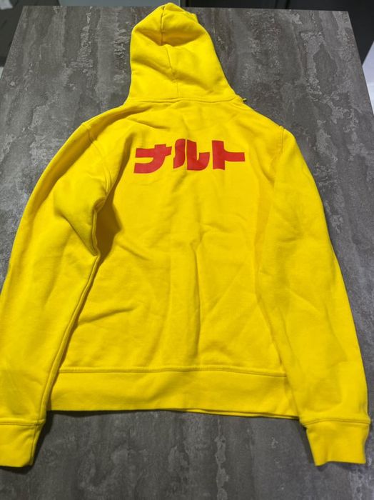 Суичър на наруто