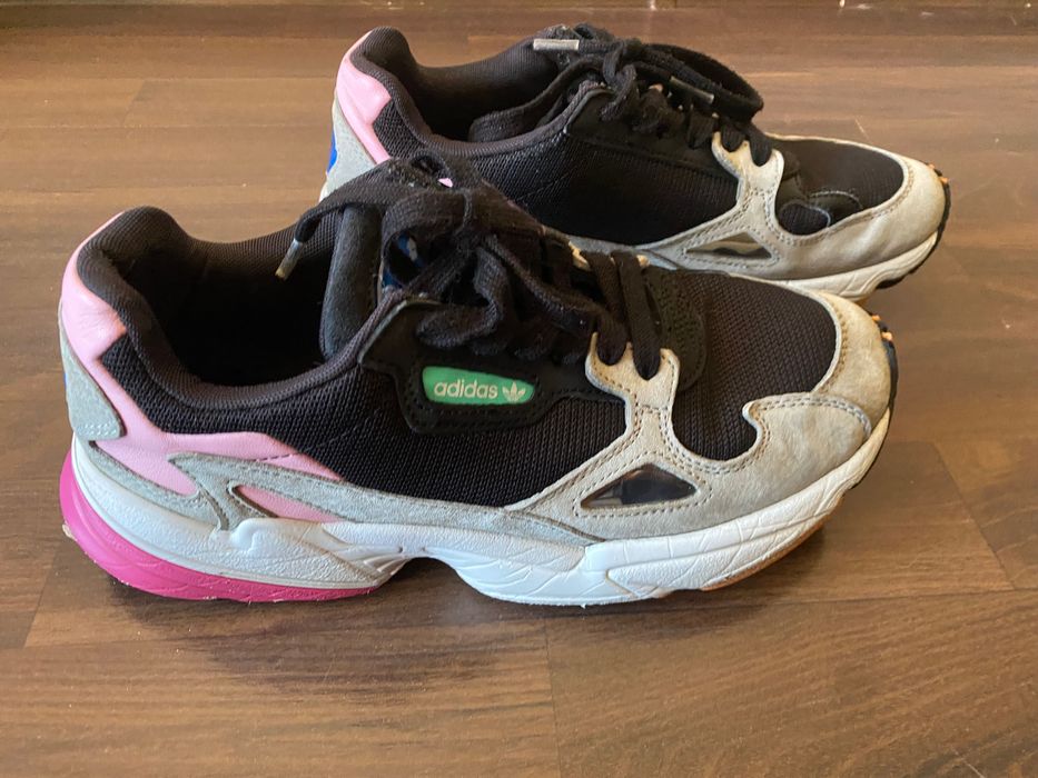 Adidas - женски маратонки