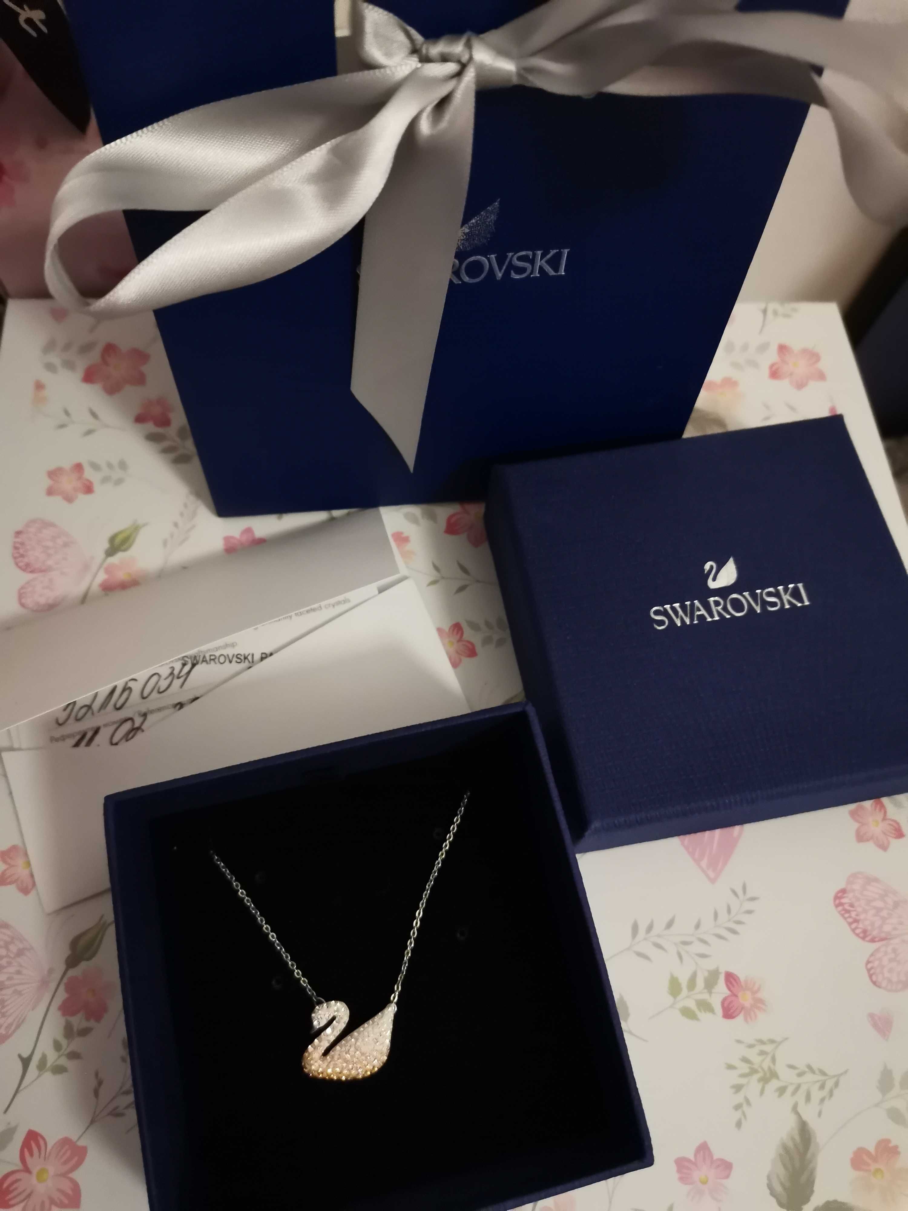 Колие Swarovski swan