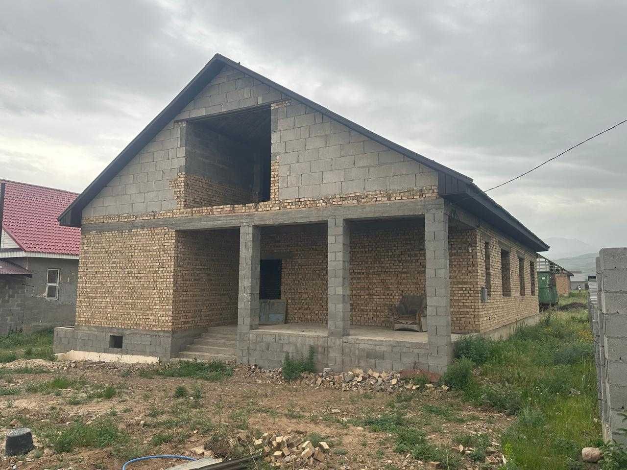 Продается не достроенный дом