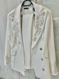 Costum elegant/ Compleu alb Bby Fashion cu aplicatii argintii