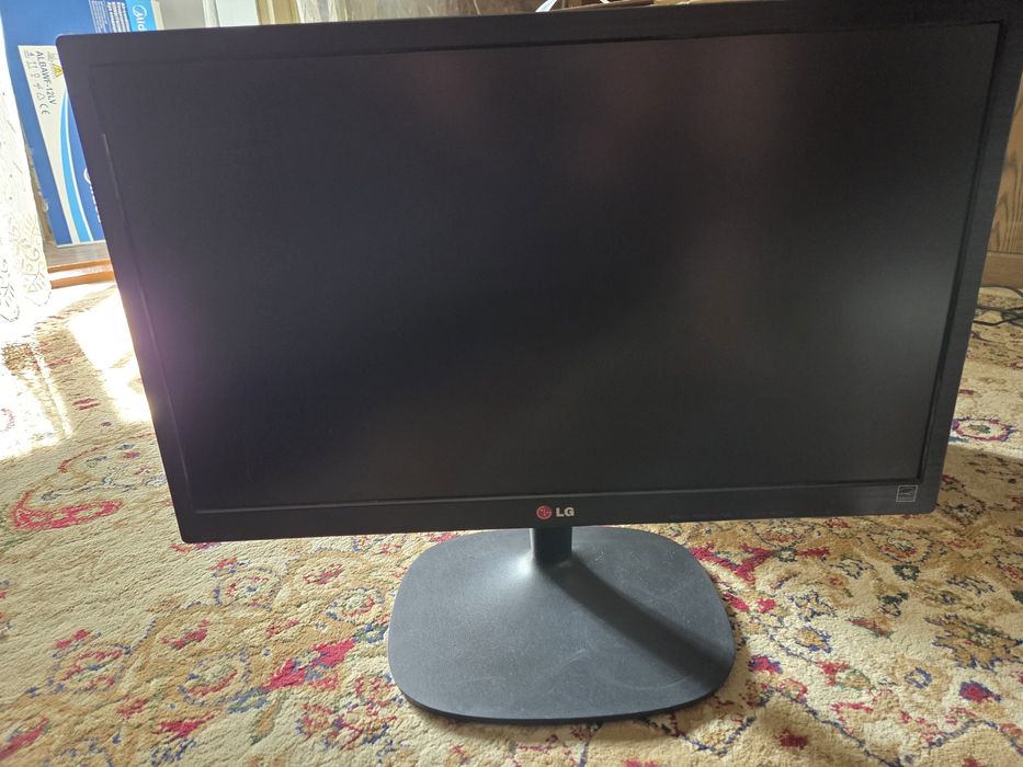 Монитор lg 22m35a-b
