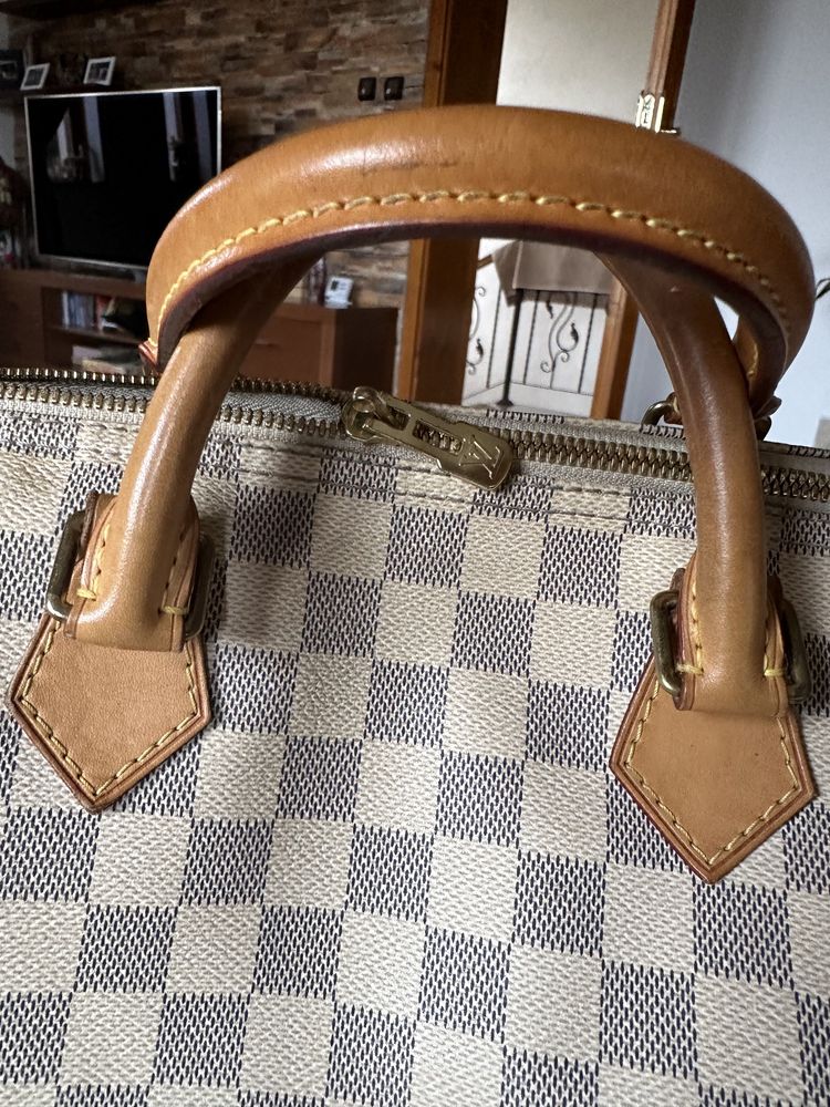 Louis Vuitton speedy 35 hand bag