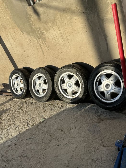 Титанка Ауди размер Р 15 шина