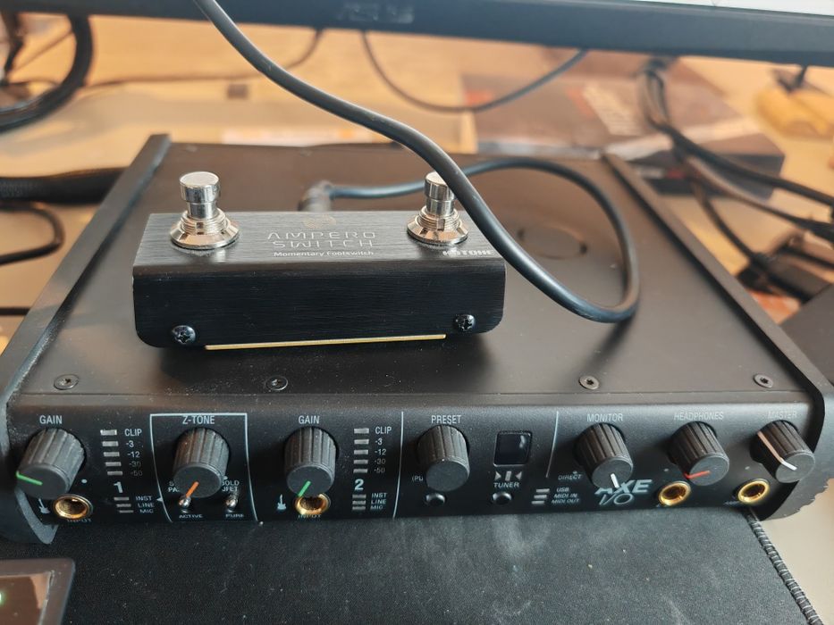 Interfata audio IK multimedia axe io