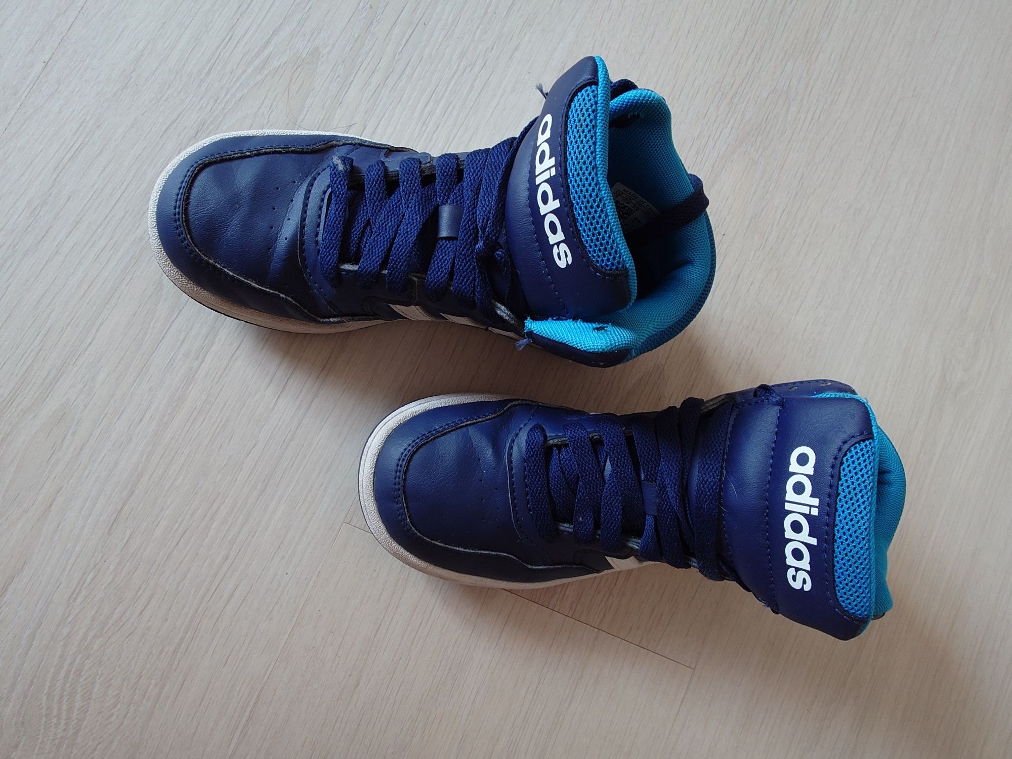 Високи кецове Adidas