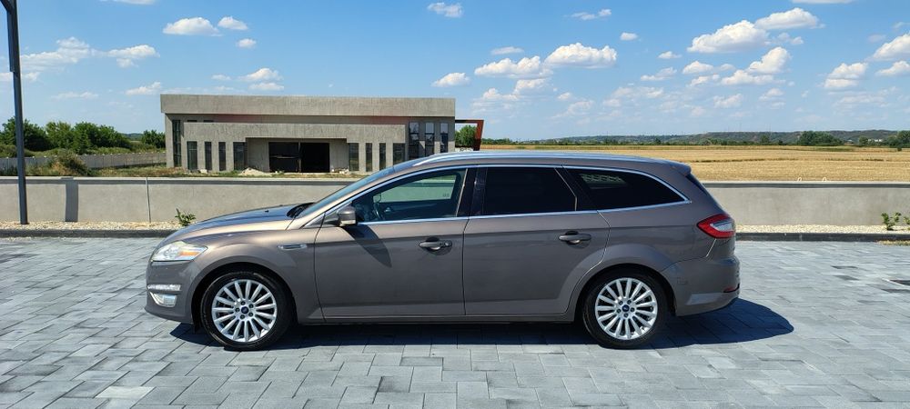 Ford Mondeo titanium