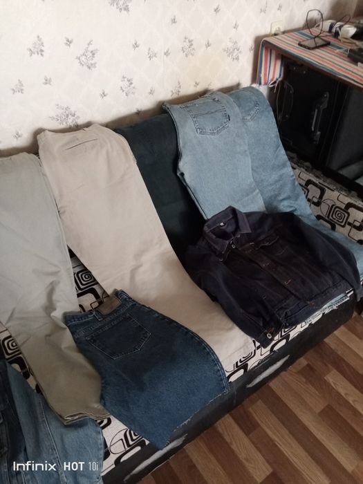 Мужские джинсовые куртки и джинсы. Бу.