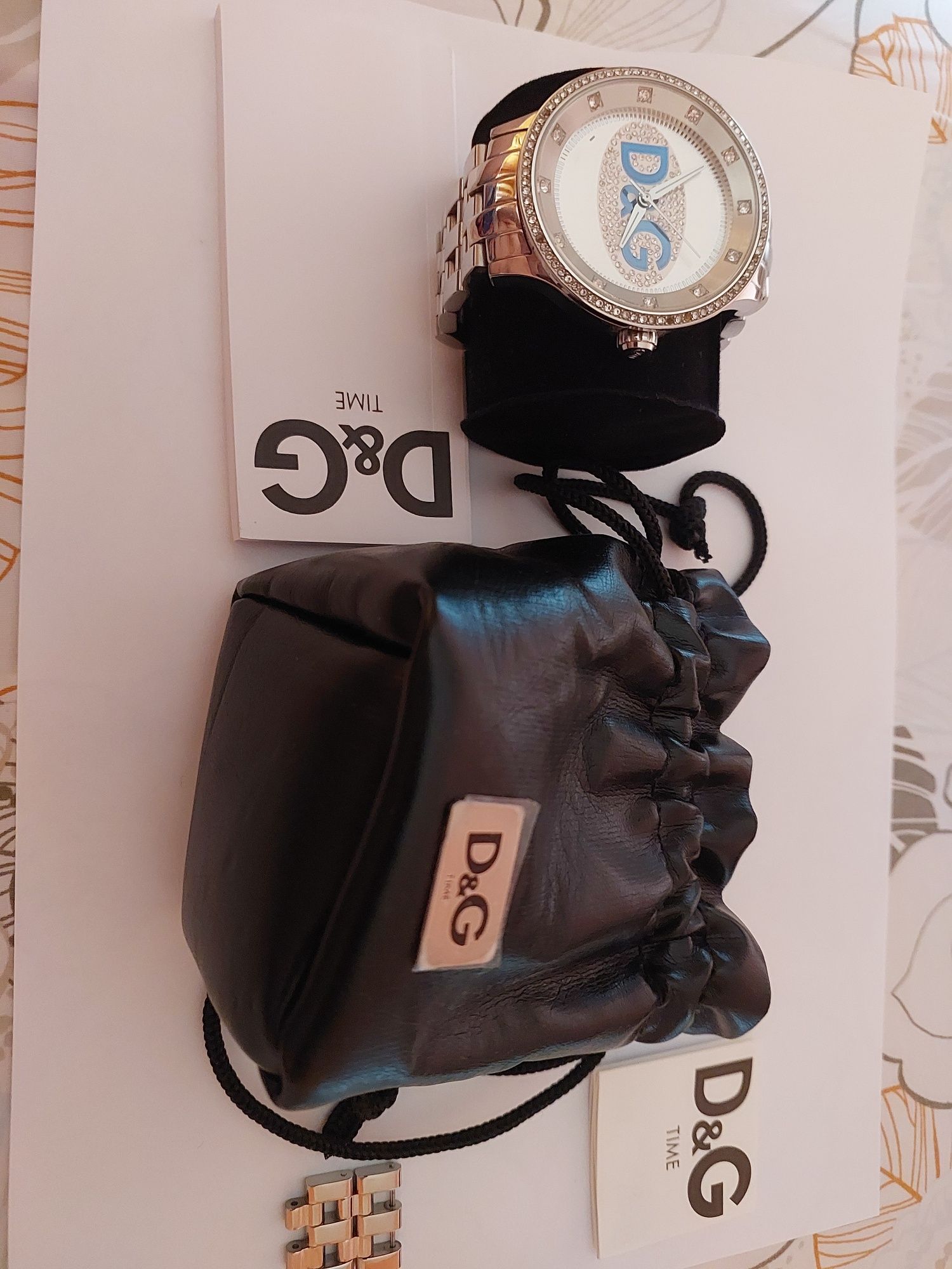 Ceas D & G dama original cu certificat