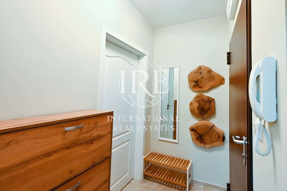 Продава се Двустаен апартамент в Варна, Колхозен пазар - 56 кв.м за 2875 €/кв.м - Снимка #6