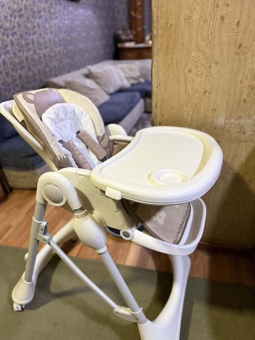 Стульчик для кормления. Состояния отличное. Б/У. Цена договорная