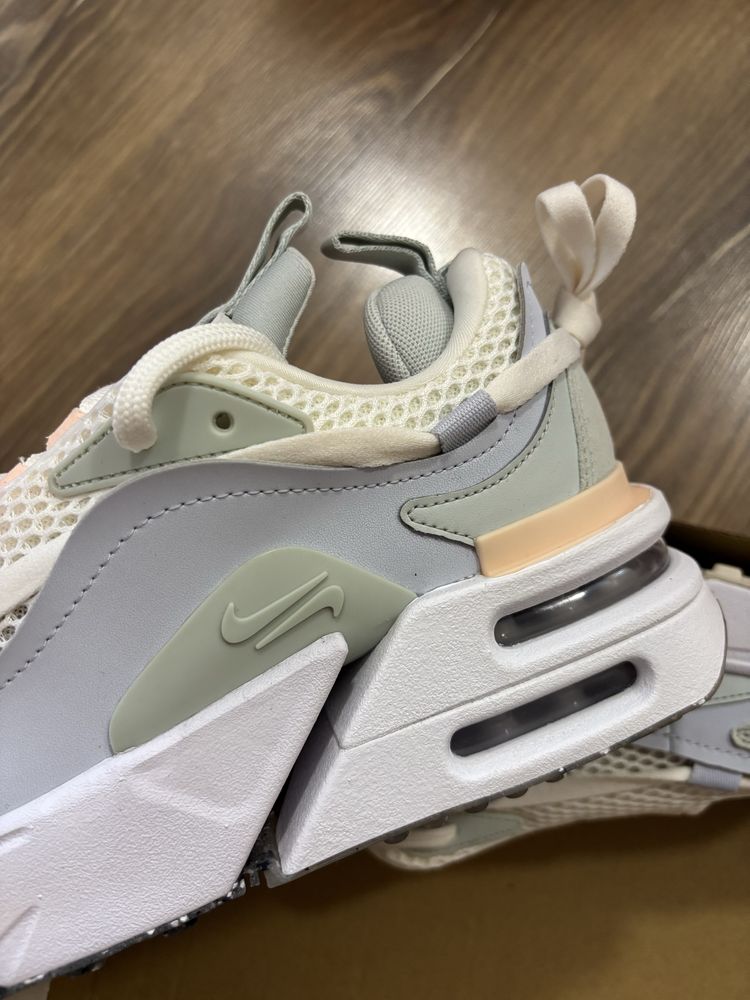 Маратонки Nike Air Max Furyosa