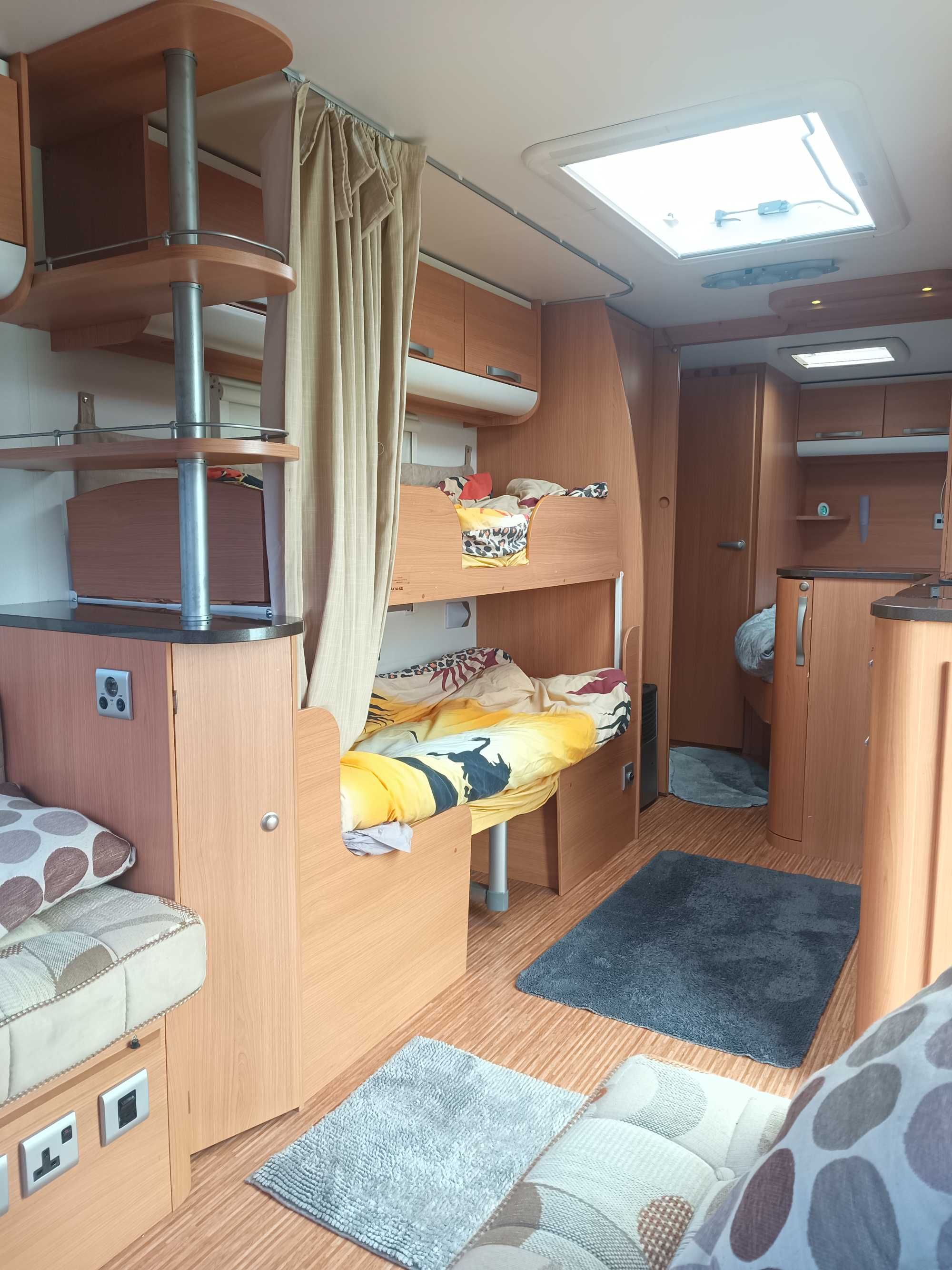 Каравана Адриа Адора / caravan Adria Adora 612DT