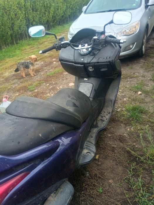 Vând honda cp cilindrica 250