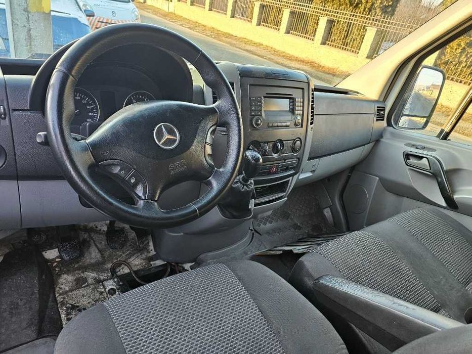 Dezmembrez Mercedes Sprinter an 2008 150CP biturbo cod 646.986