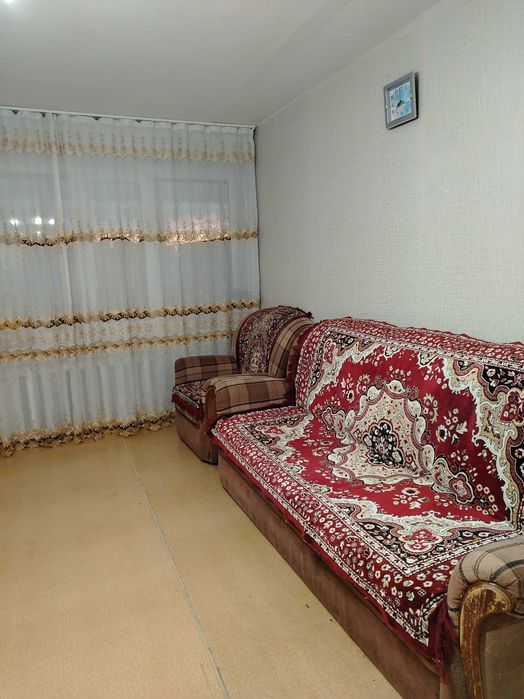 Продам диван и кресло