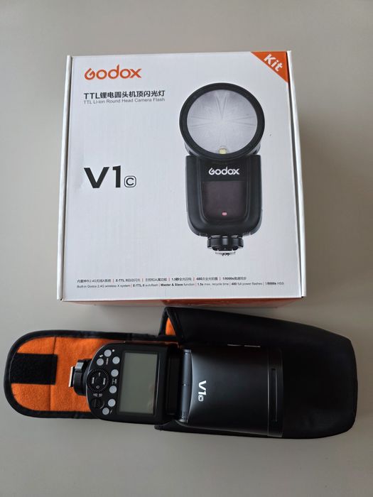 Godox V1 Blit TTL cu Cap Rotund pentru Canon