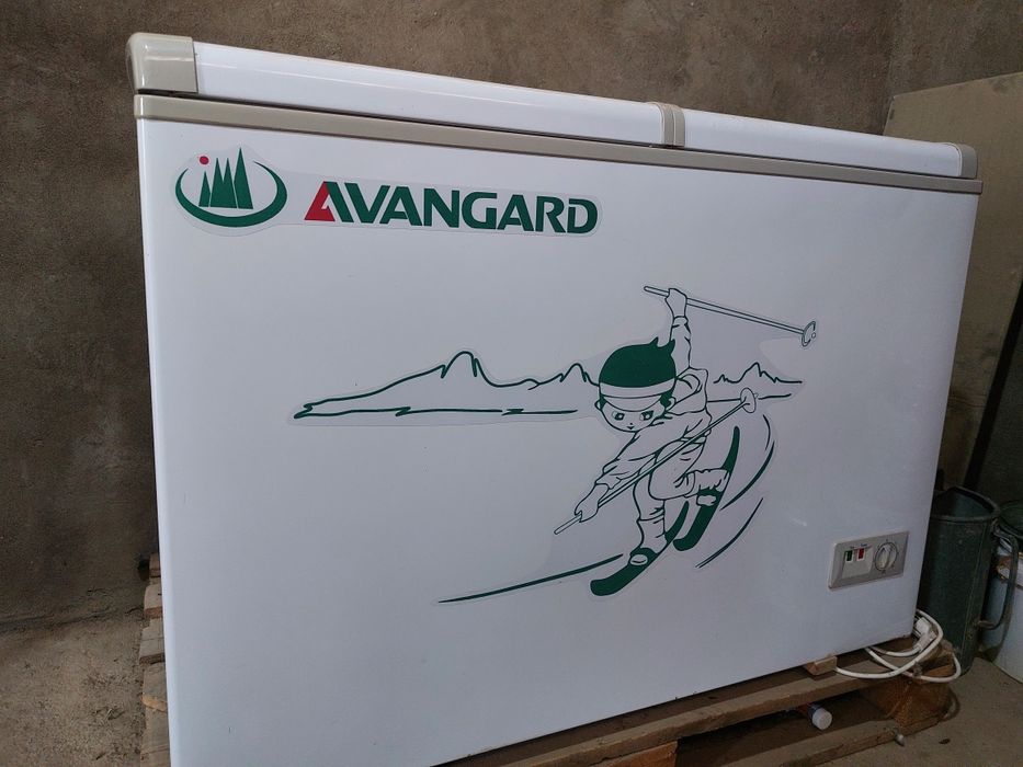 Морозильник Avangard