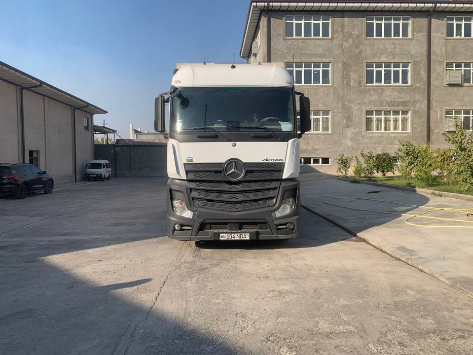 Mersedes Benz 2542 Paravoz sotiladi