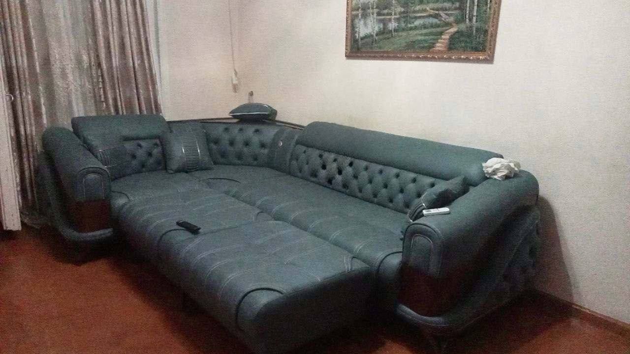 Sotuvga divan bor