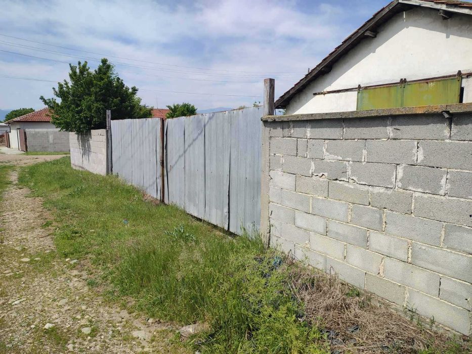 Стопански двор с. Болярци 132 000€