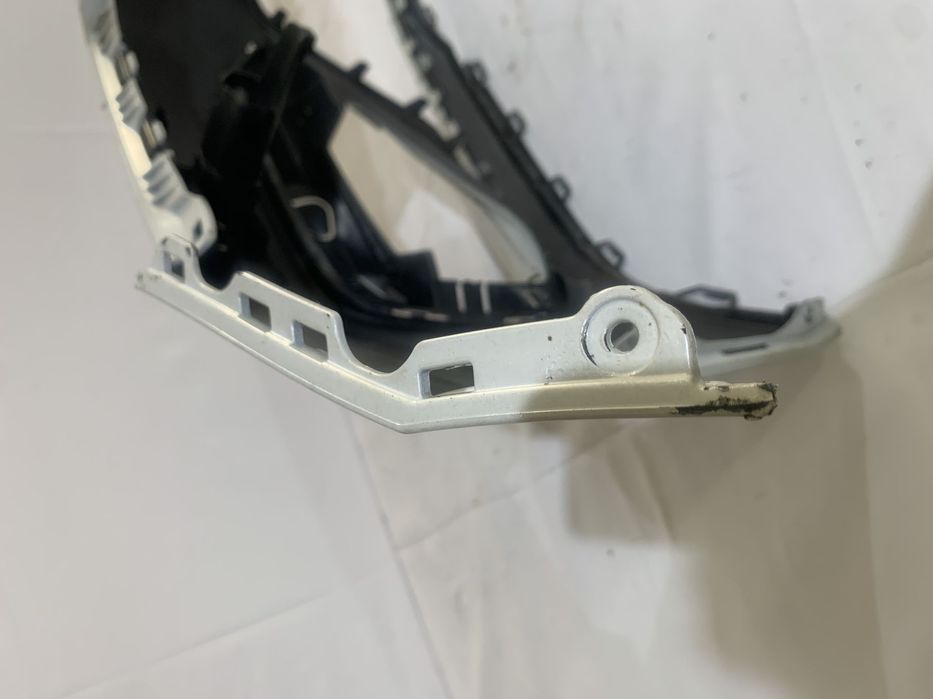 Bara fata VW Touran R-Line, 2015, 2016, 2017, 2018, 2019, cod origine OE 5TA807221M-T.