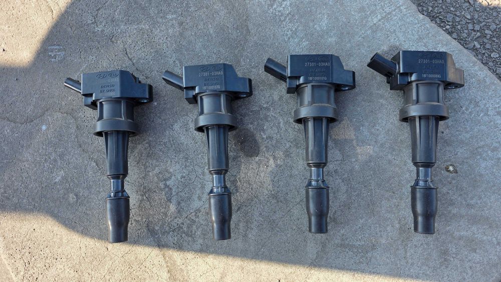 Запалителни Бобини за Hyundai, 4 броя, с код 27301-03HA0.Плюс подарък.