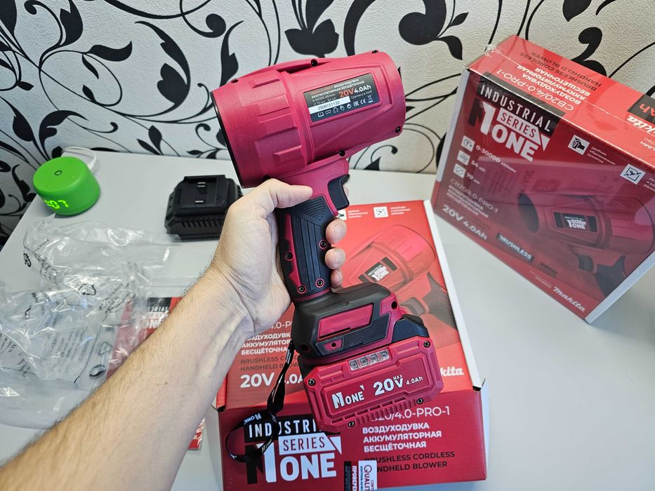 ПРОДАМ Number ONE CB20/4.0 PRO Воздуходувка ТурбоФен (Аккумуляторная).