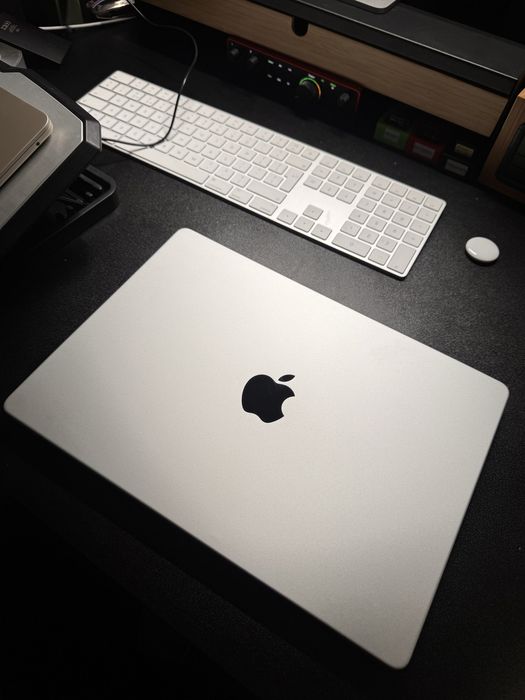 Macbook Pro 14 M1 Pro 1TB 16gb