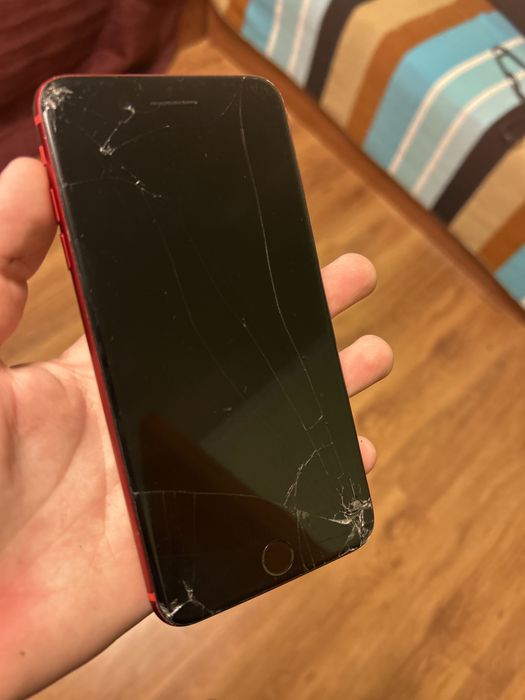 iPhone 8 Plus 256GB Red 89% Battery Health работещо Touch iD