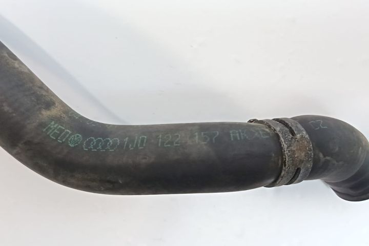 Furtun apa 1J0122157AK Volkswagen VW Golf a 4-a generatie