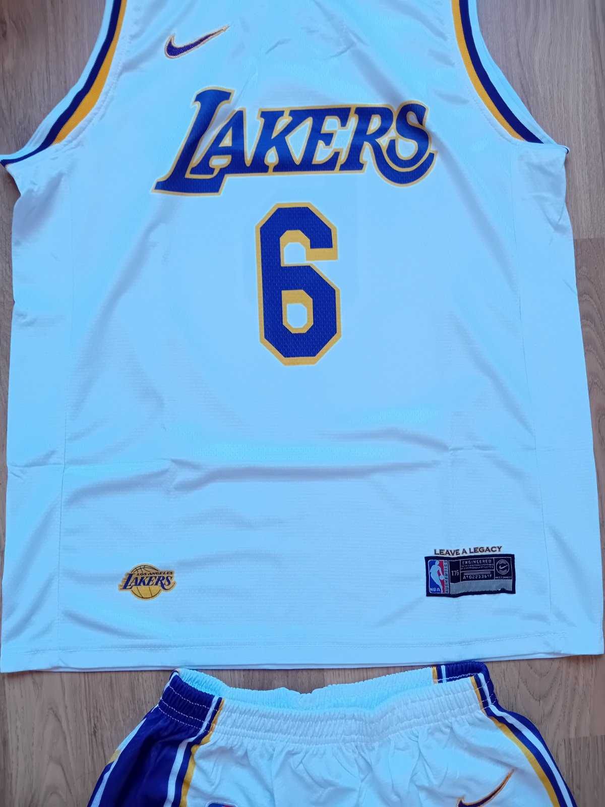 Чисто нов оригинален екип на Los Angelis Lakers - LeBron James