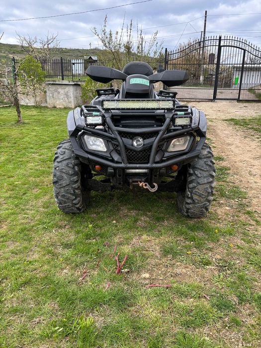 Vând ATV Can Am Outlander 800R