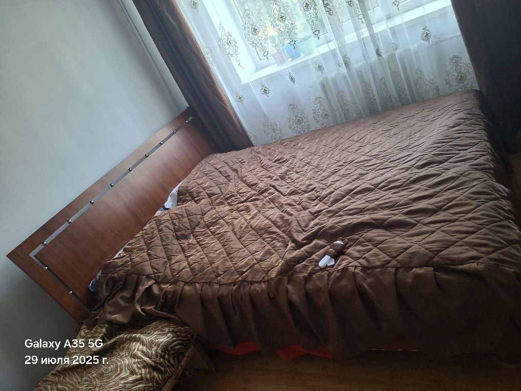 Спальни гарнитуры