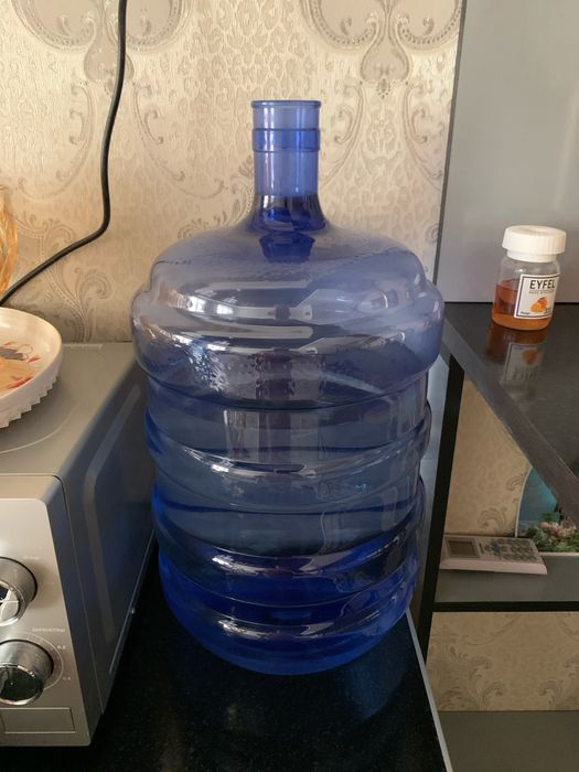 Бутилка 20 литр сув учун