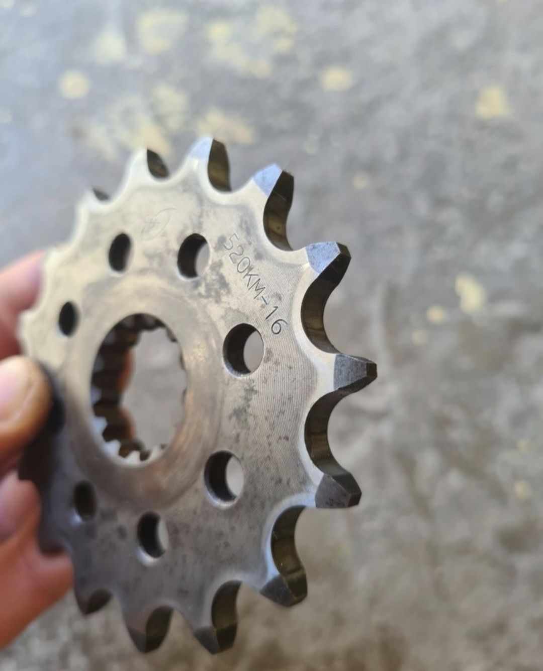 Pinioane lant moto 16/45 520 Yamaha, Honda, suzuki