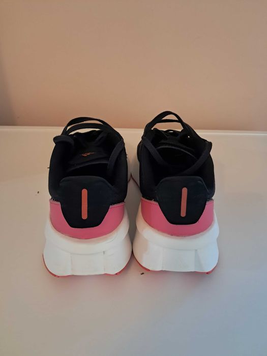 Маратонки Adidas