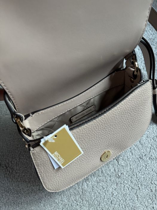 Michael Kors Чанта от естествена кожа