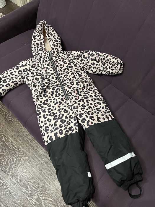 Комбинезон зимний на девочку